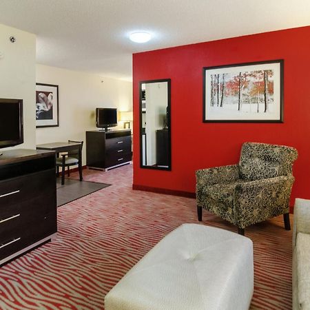 Holiday Inn Express Hotel & Suites Vinita By Ihg Exterior foto