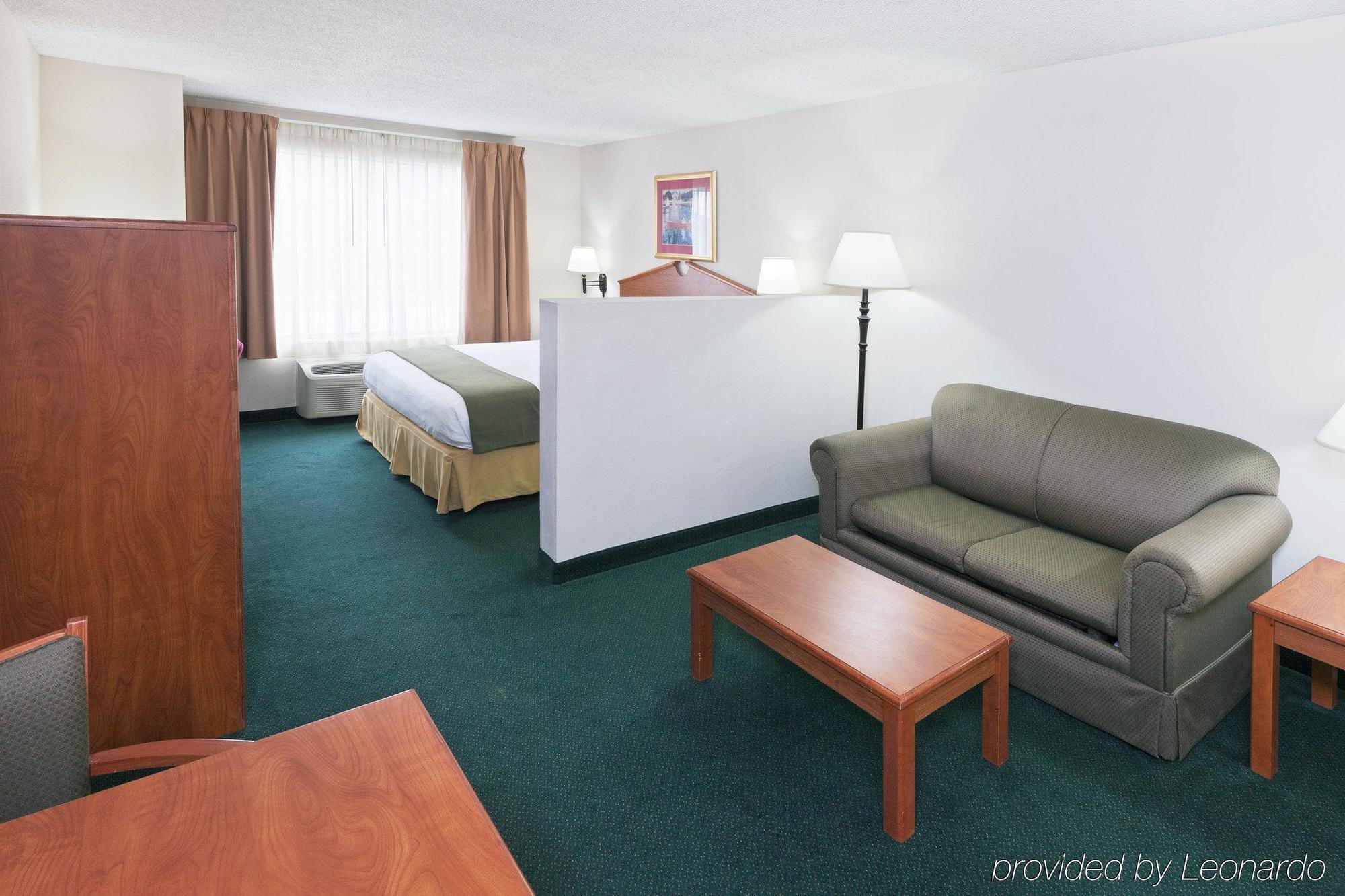Holiday Inn Express Hotel & Suites Vinita By Ihg Cameră foto