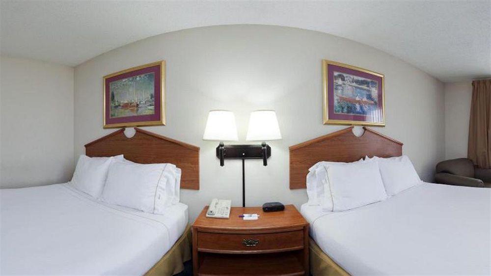 Holiday Inn Express Hotel & Suites Vinita By Ihg Exterior foto