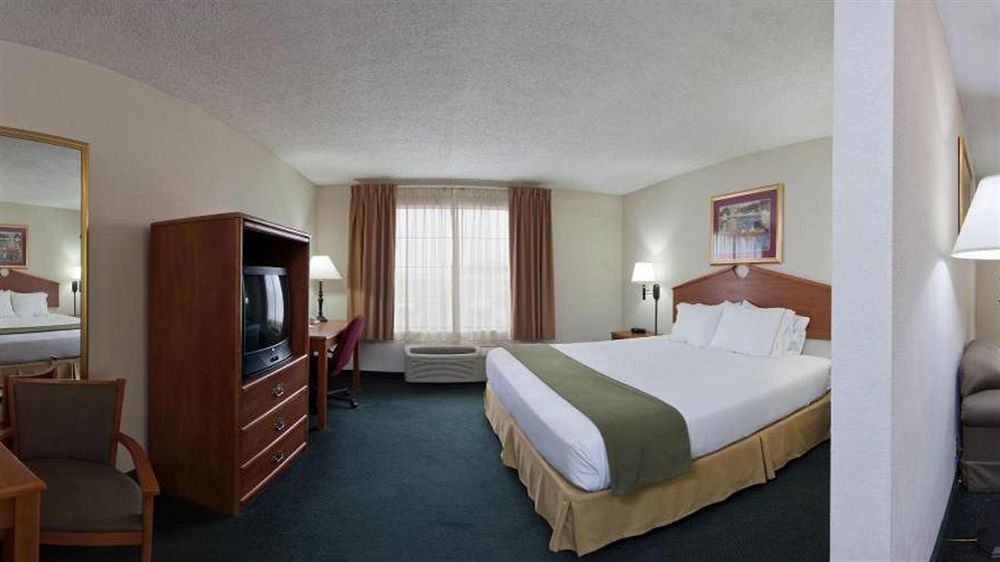 Holiday Inn Express Hotel & Suites Vinita By Ihg Exterior foto