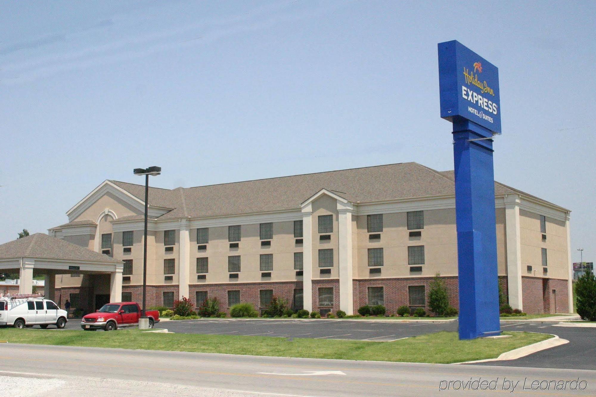 Holiday Inn Express Hotel & Suites Vinita By Ihg Exterior foto